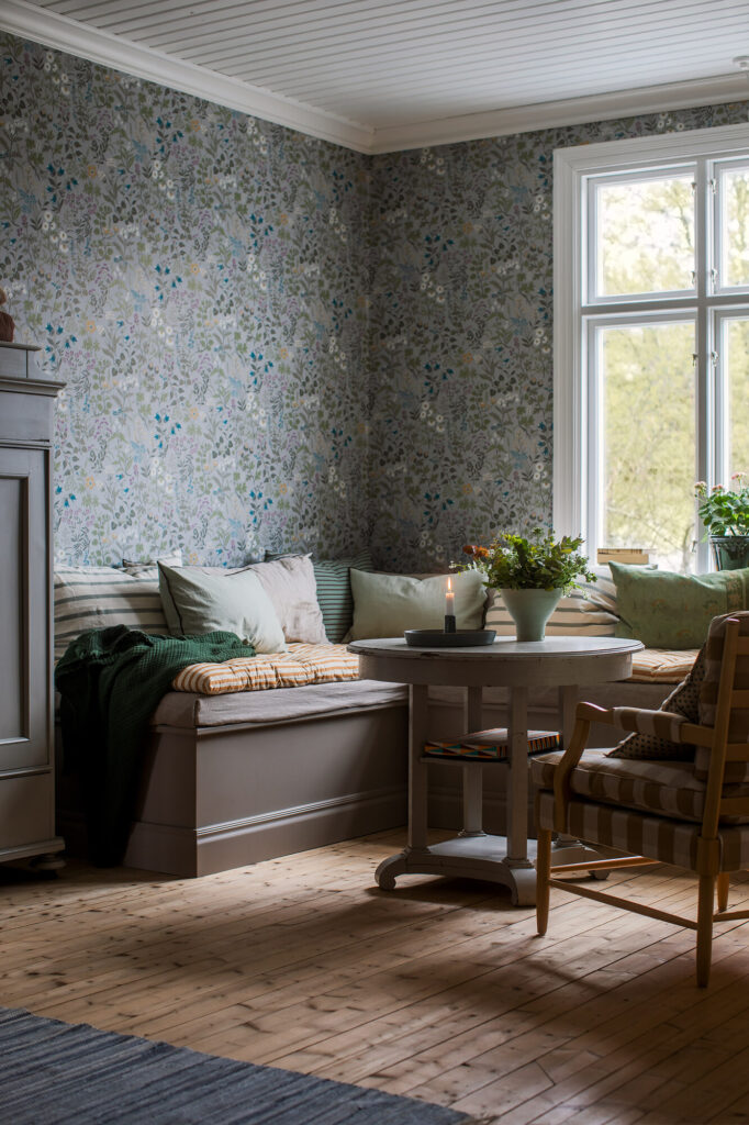 BORASTAPETER　ALLA TIDERS HUS　FLORA　SBT-4182
